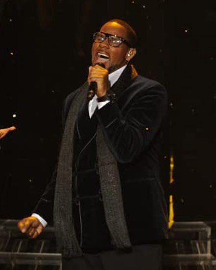 R. Kelly performing on The X Factor in 2011