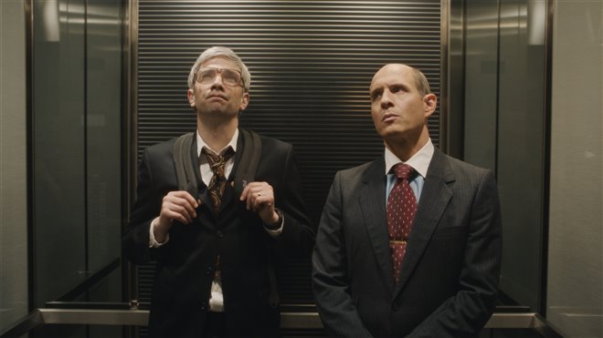 Jay Baruchel and Glenn Howerton in BlackBerry (2023)
